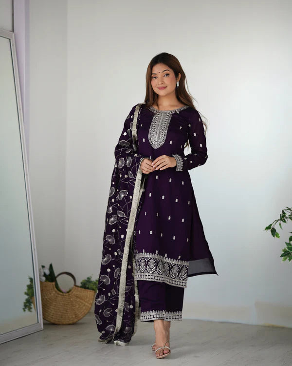 Liksha's Premium Quality Suit Set