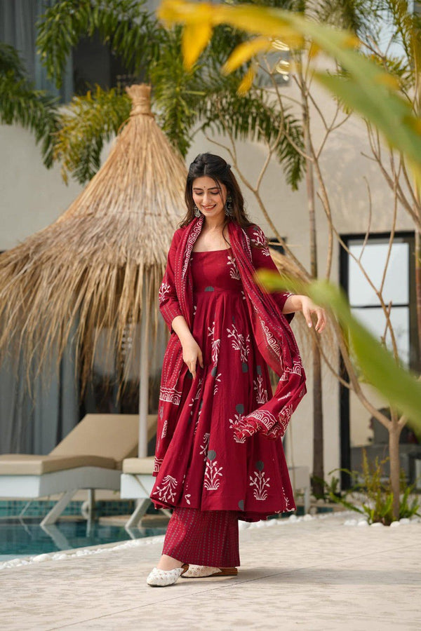 Pavitra's Pure Cotton Anarkali Suit Set